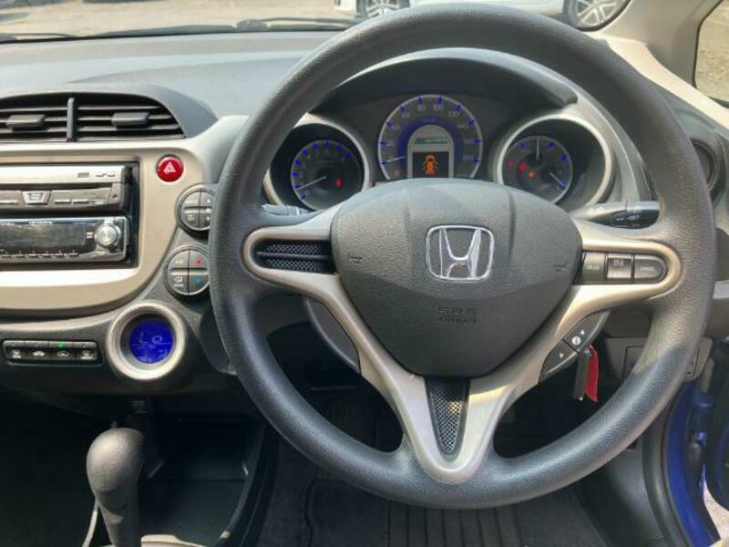 FIT HYBRID
