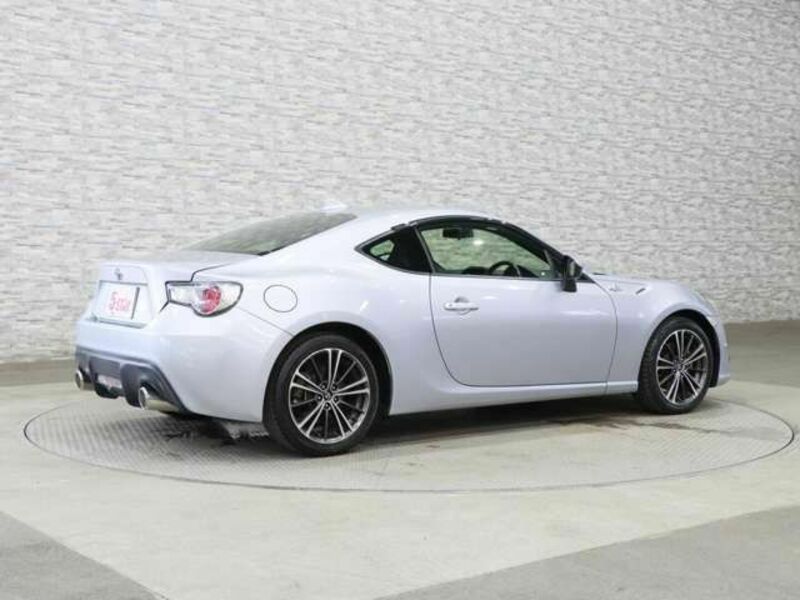86