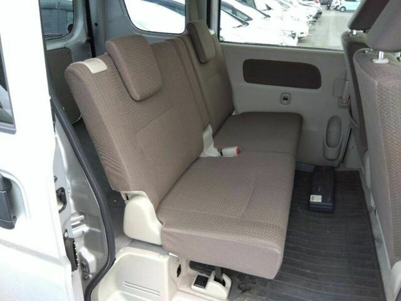 MINICAB VAN