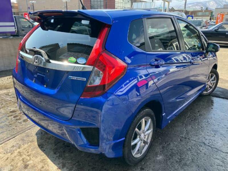 FIT HYBRID