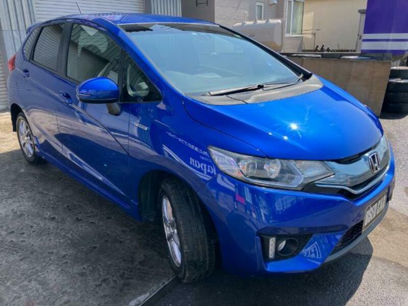 FIT HYBRID
