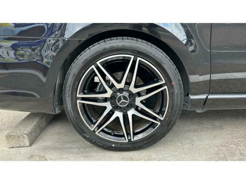 V-CLASS