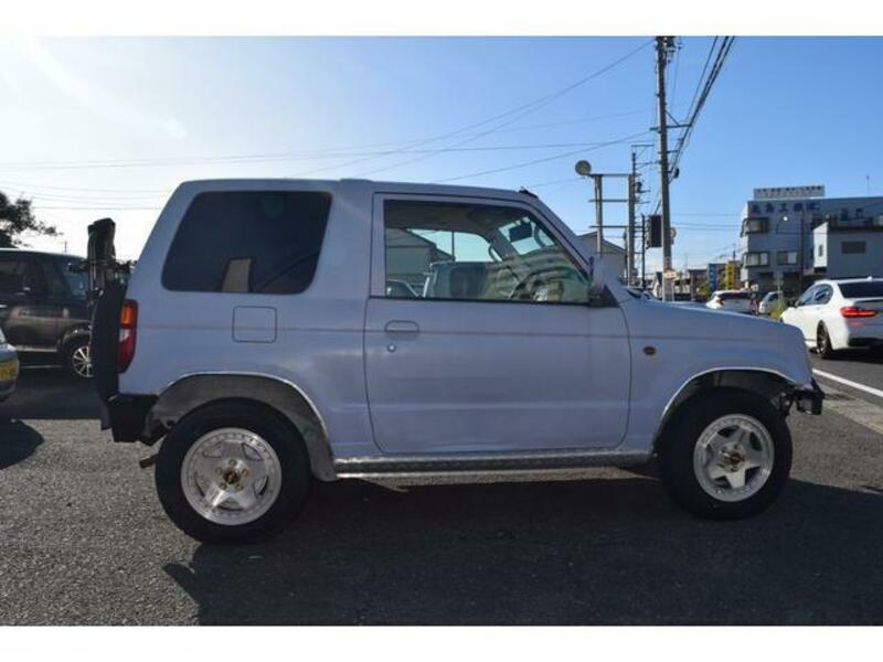 PAJERO MINI