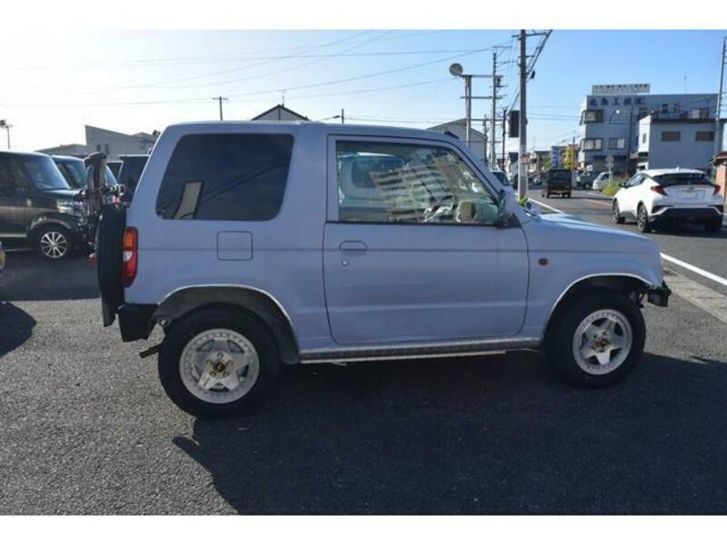 PAJERO MINI