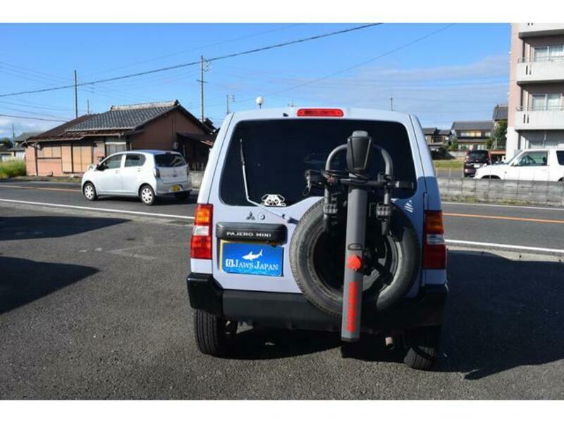PAJERO MINI