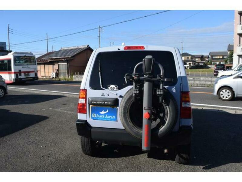 PAJERO MINI