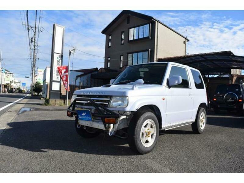 MITSUBISHI PAJERO MINI
