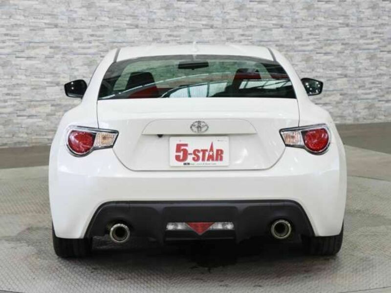 86