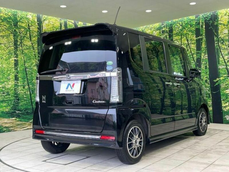 N BOX CUSTOM