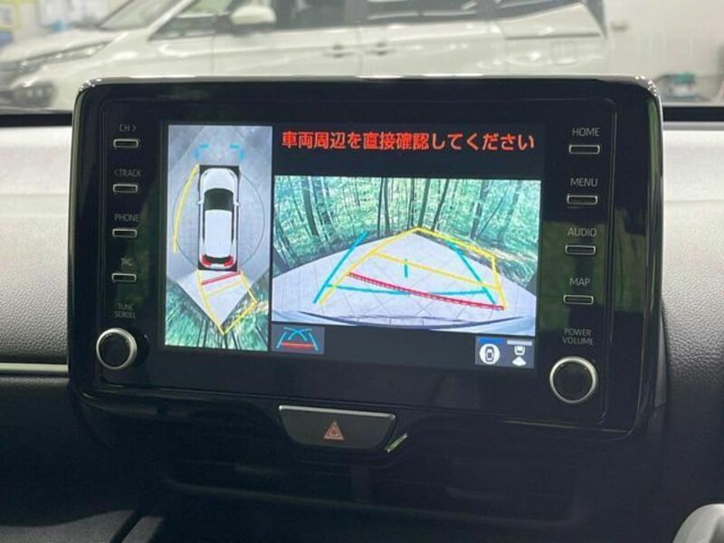 YARIS CROSS