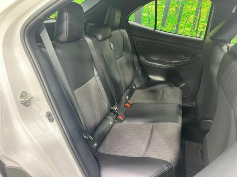 YARIS CROSS