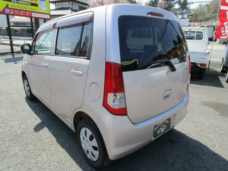 WAGON R