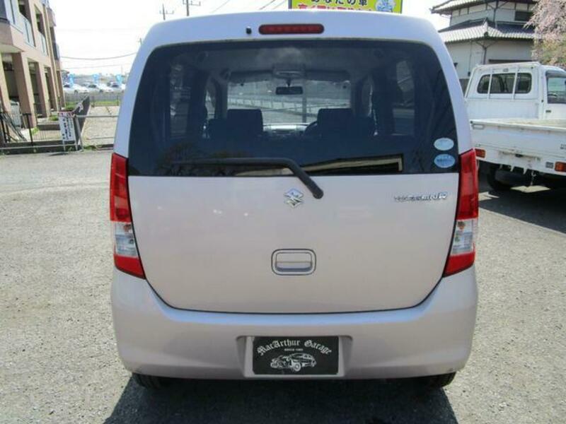 WAGON R
