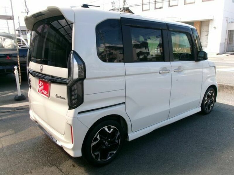 N BOX CUSTOM