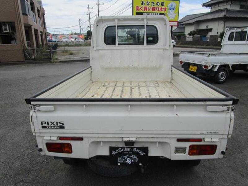 PIXIS TRUCK