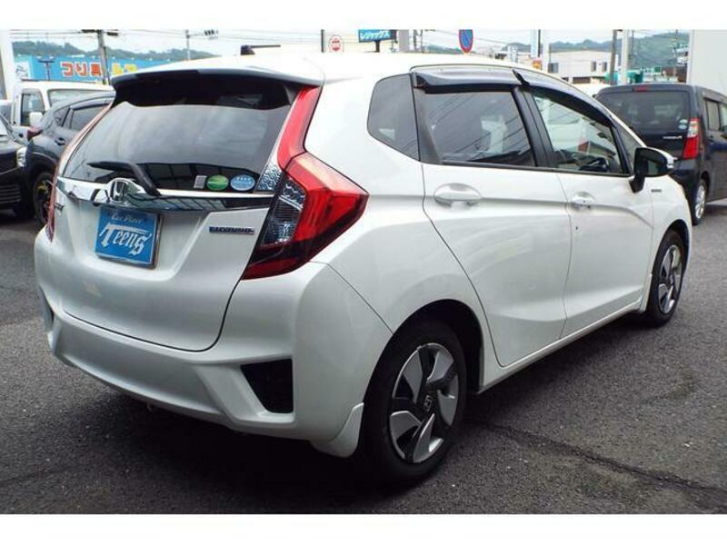 FIT HYBRID