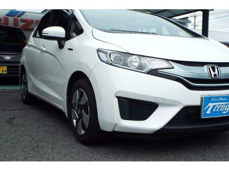 FIT HYBRID