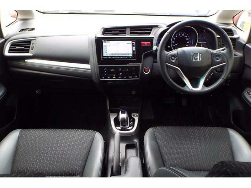 FIT HYBRID