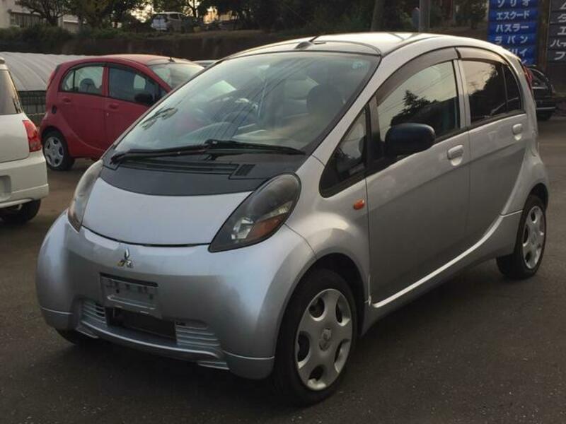 MITSUBISHI I
