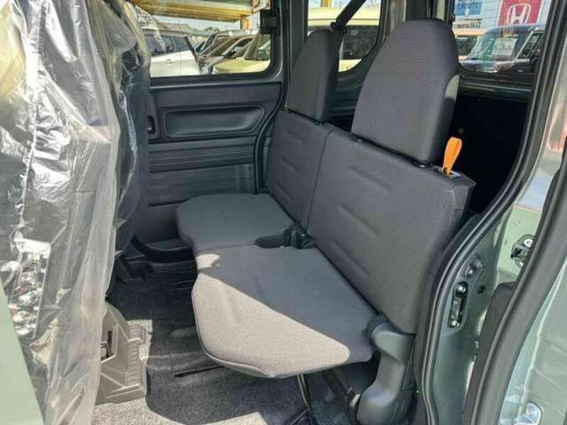 N-VAN