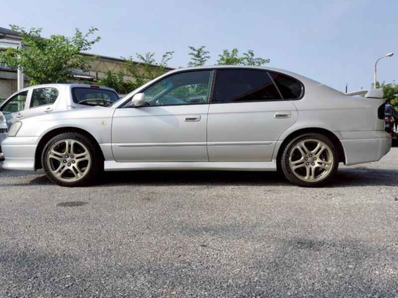 LEGACY B4