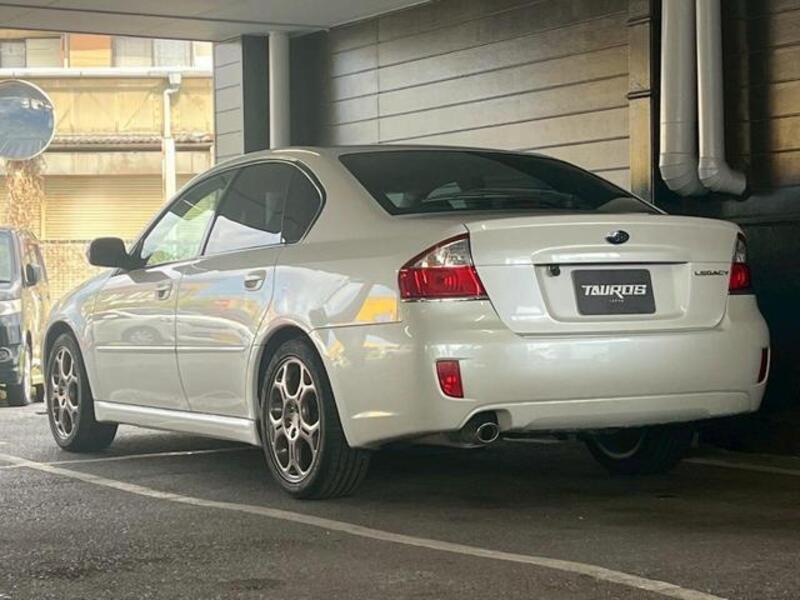 LEGACY B4