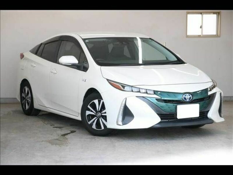 PRIUS PHV