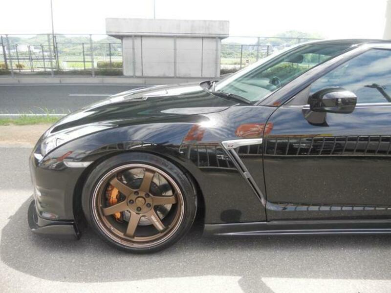 GT-R