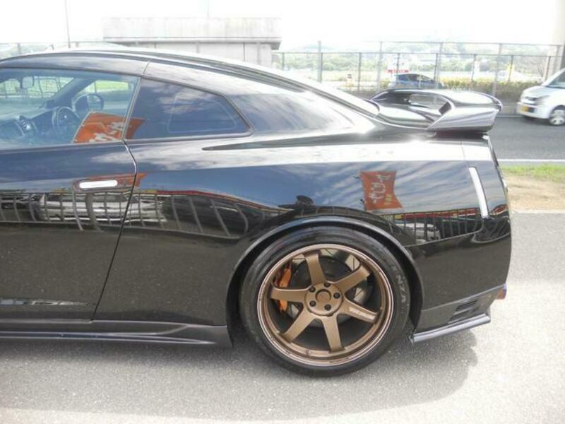 GT-R
