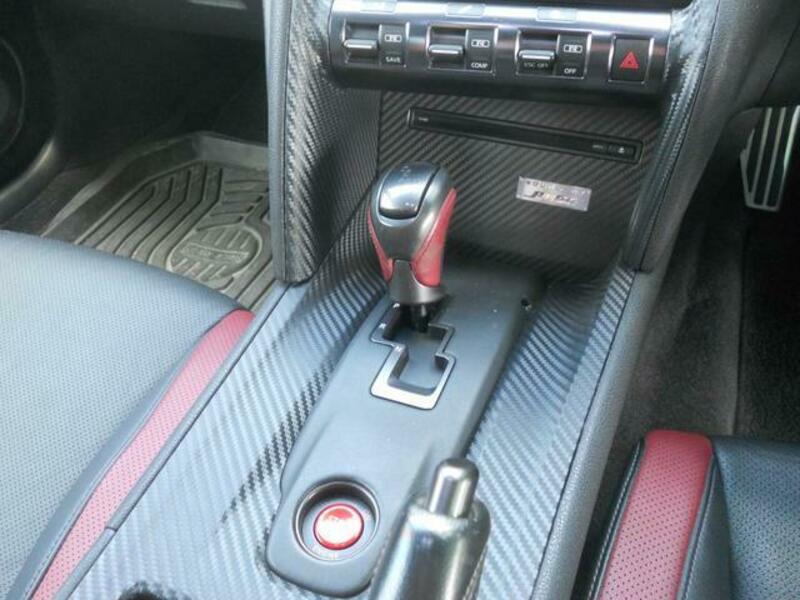 GT-R