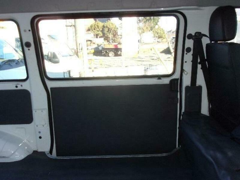 BONGO VAN