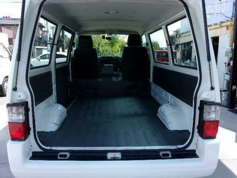BONGO VAN