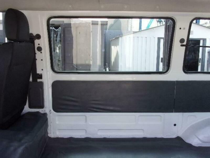 BONGO VAN