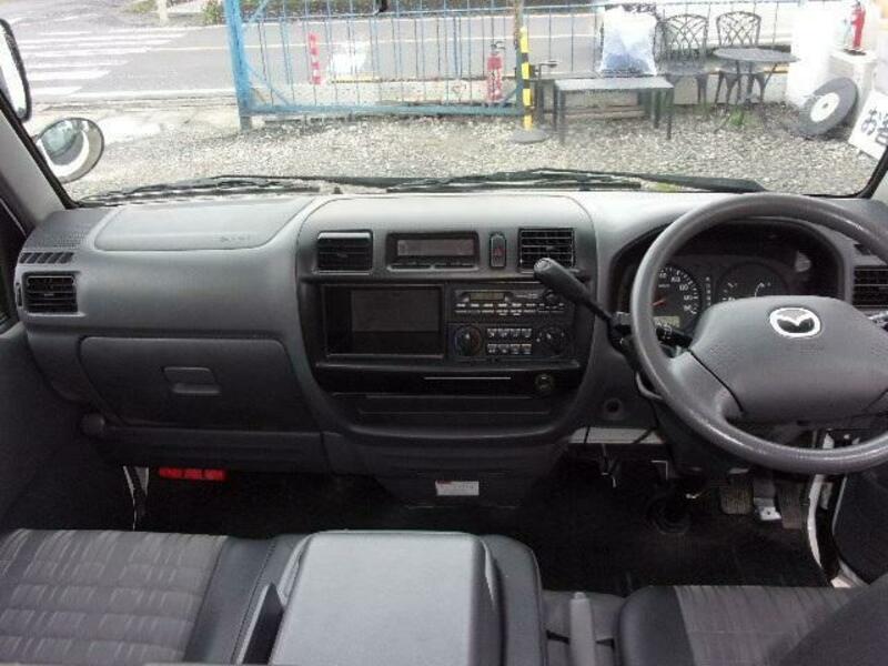 BONGO VAN