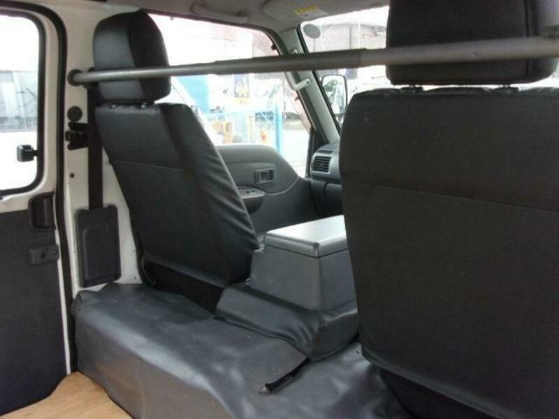 BONGO VAN