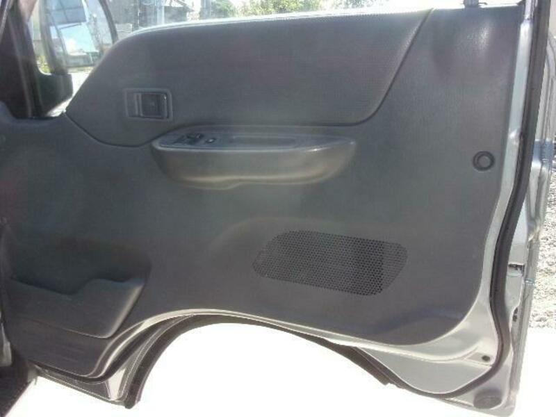 BONGO VAN
