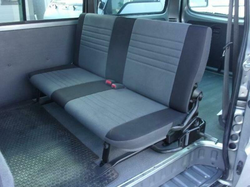 BONGO VAN
