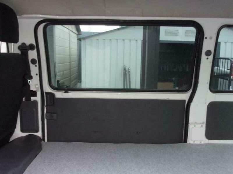 BONGO VAN
