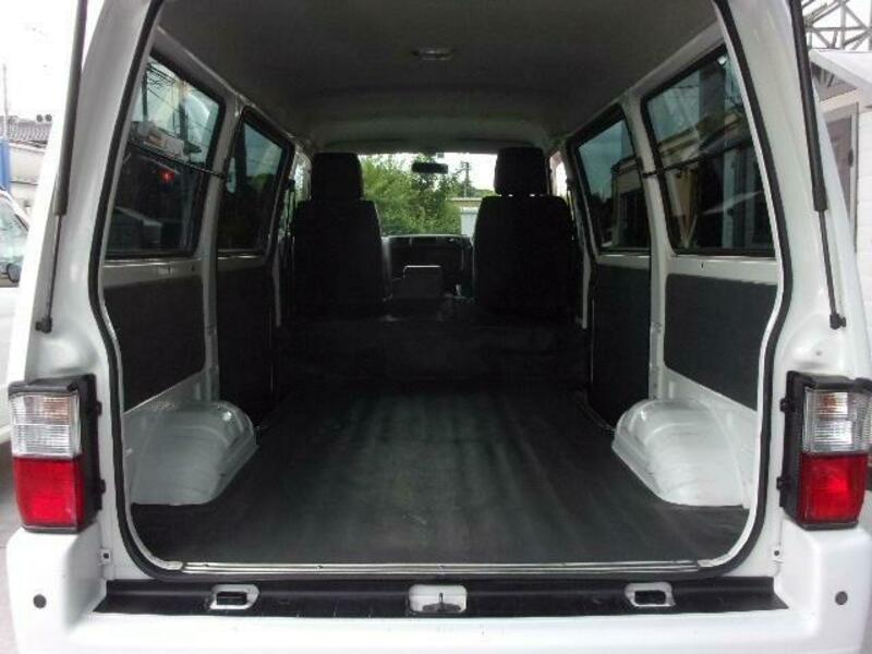BONGO VAN