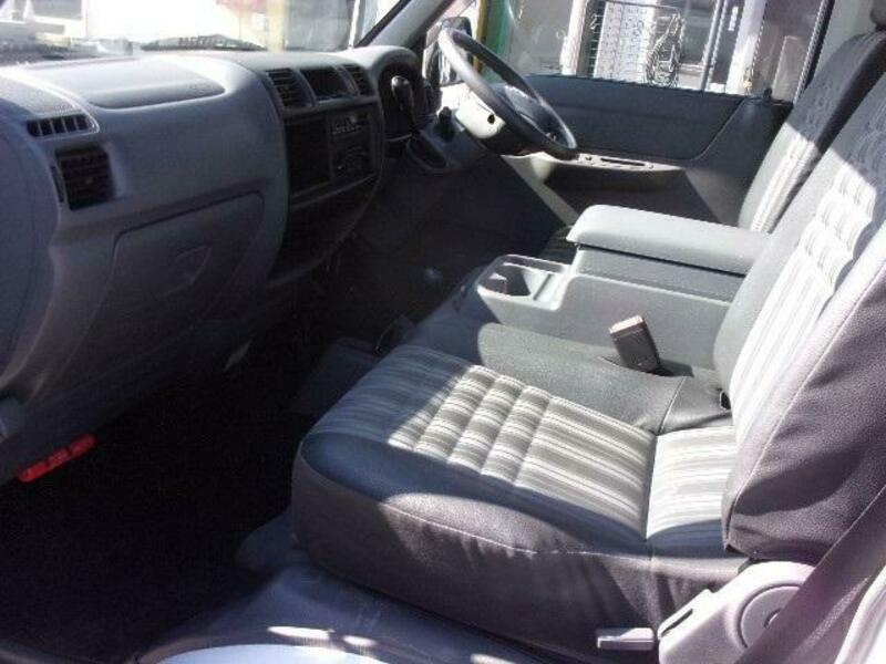 BONGO VAN