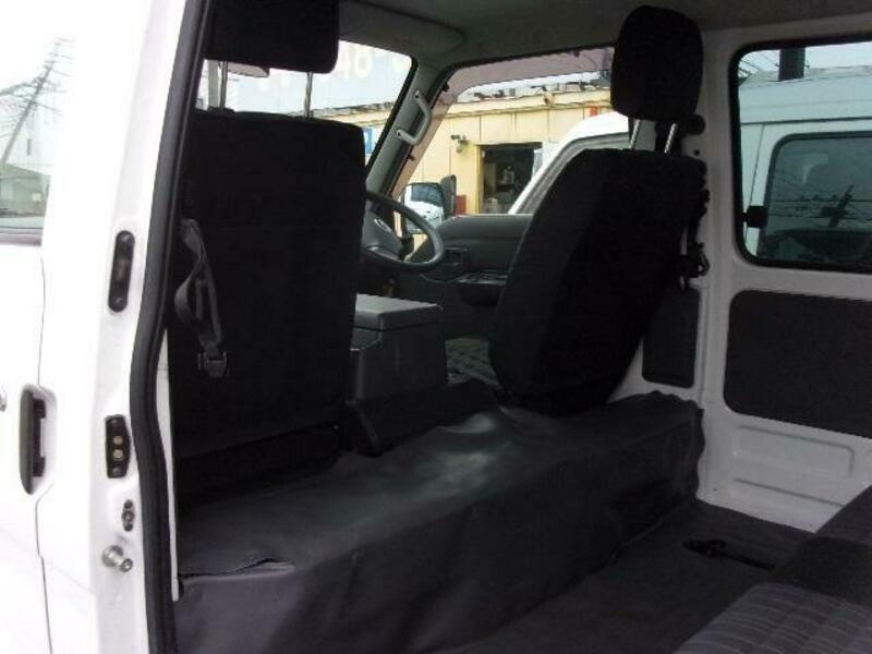BONGO VAN