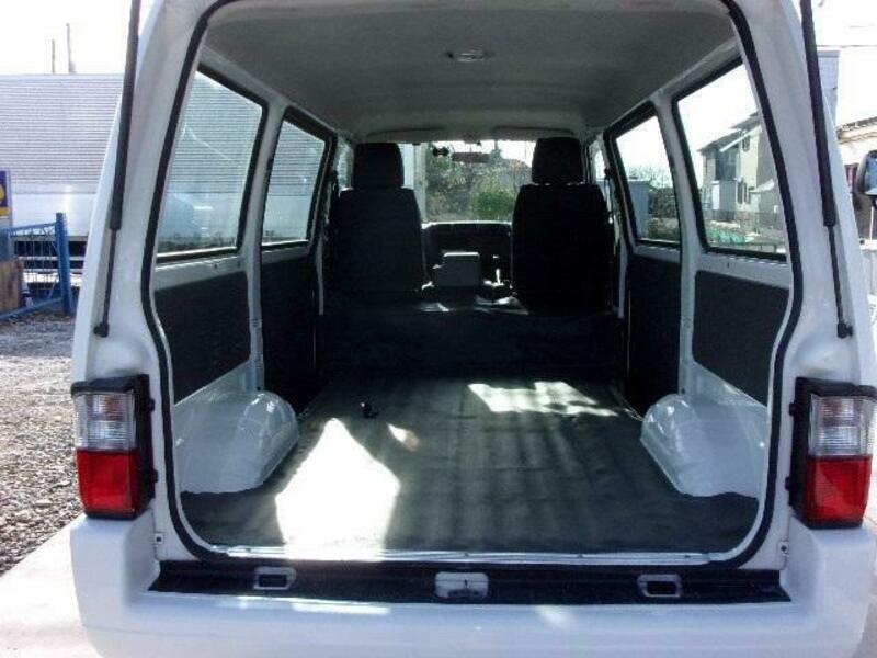 BONGO VAN