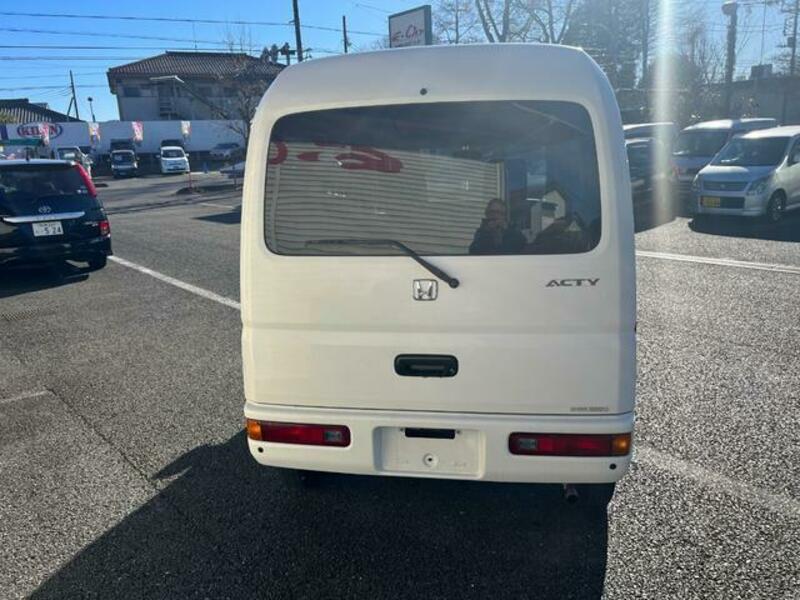 ACTY VAN