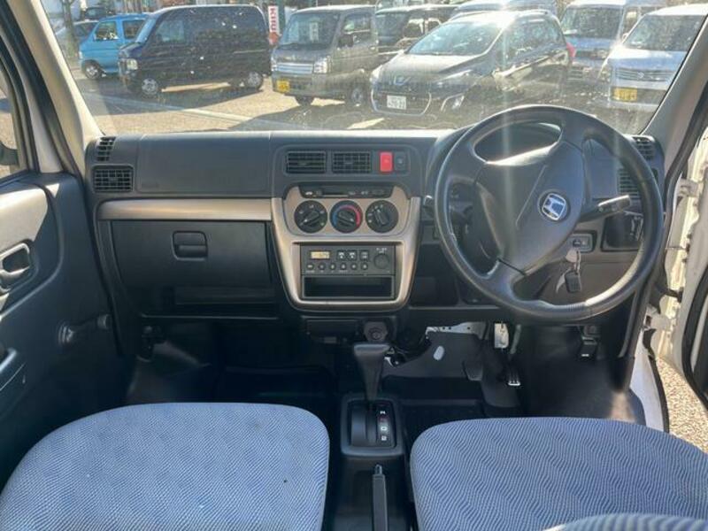 ACTY VAN