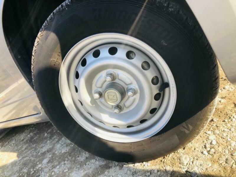 N-VAN