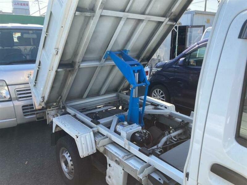 CARRY TRUCK