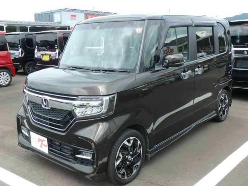 N BOX CUSTOM