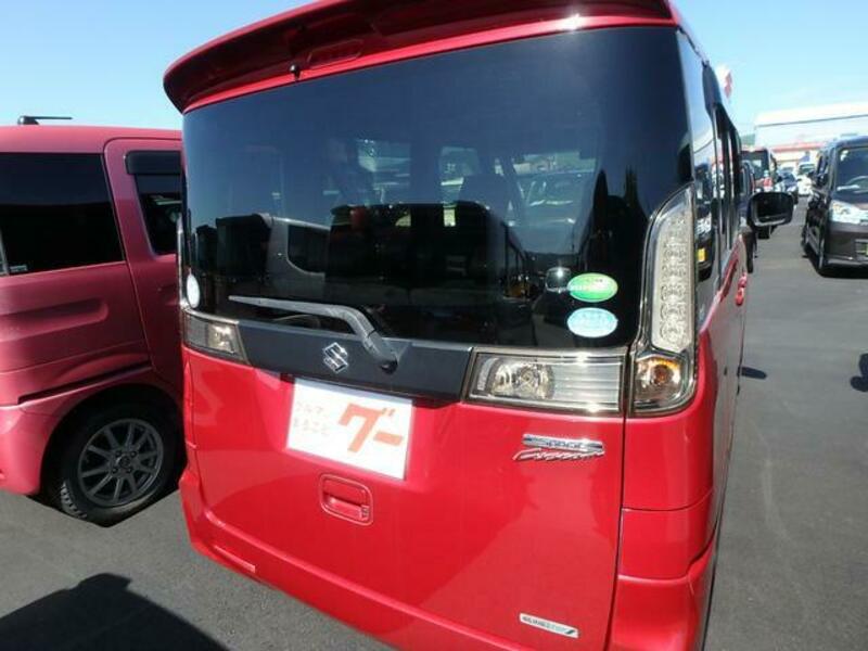 SPACIA CUSTOM