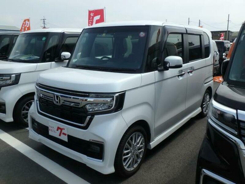 N BOX CUSTOM