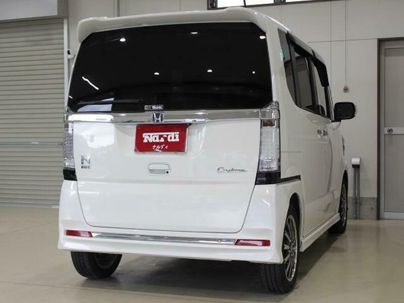 N BOX CUSTOM